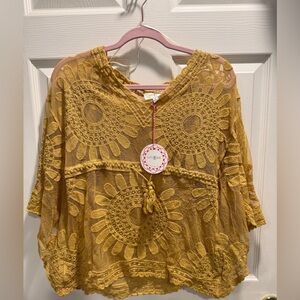 Umgee Mustard Yellow Lace Boho Blouse | NWT | Size Small | Crochet Floral Top